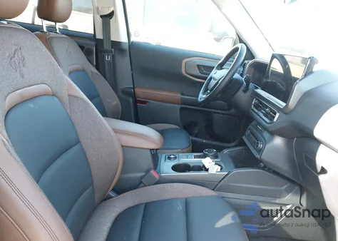 2025 Ford Bronco Sport Outer Banks z USA, uszkodzony, nr VIN 3FMCR9CN4SRE34225